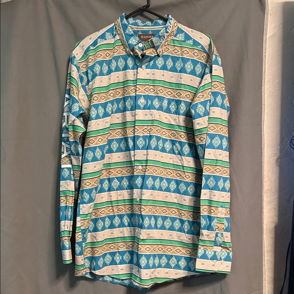 Ariat Men’s Striped Pattern Men's Button-Up Shirt - Blue & Green